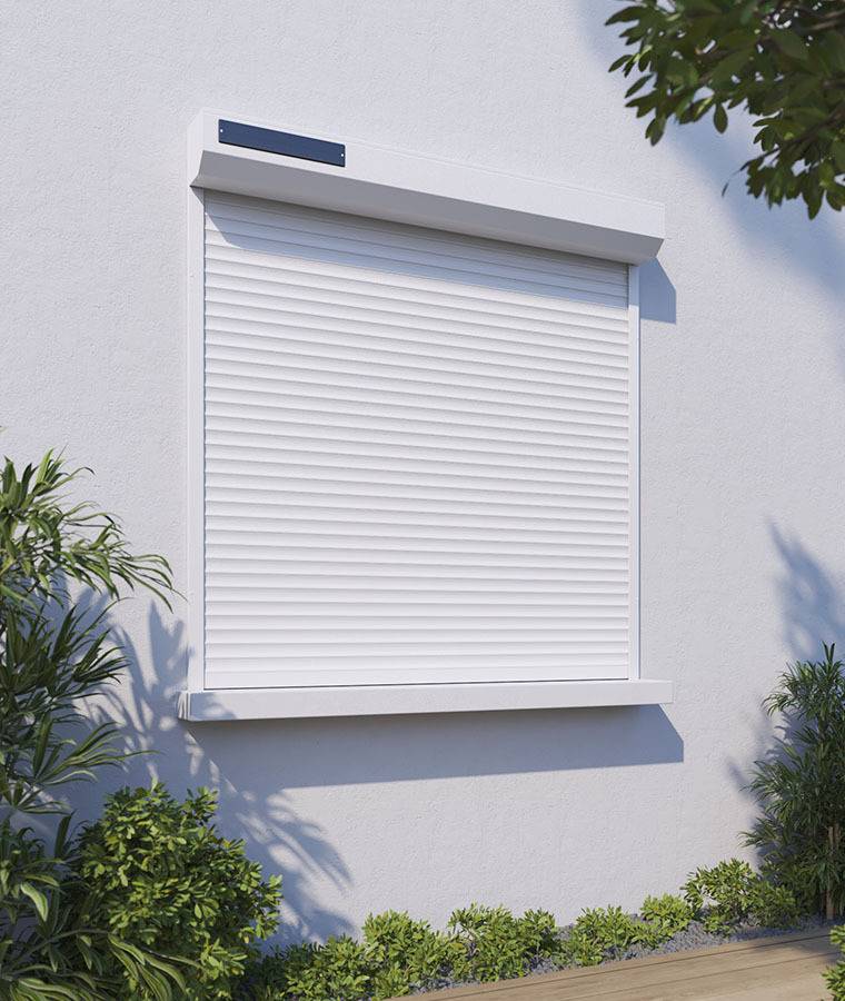 Pose de volets roulants  à Saint-Cyr-sur-Mer solaires motorisés avec domotique dans le Var